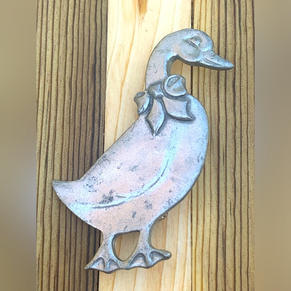 Seagull Pewter Goose Brooch Pin